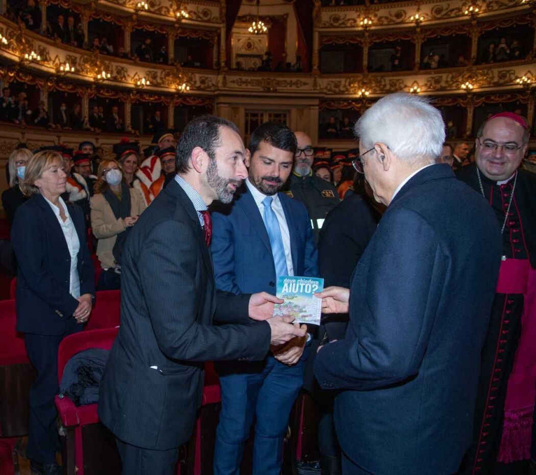 Reggio Presidente Consiglio Comunale Iori Presenta La Guida Dove