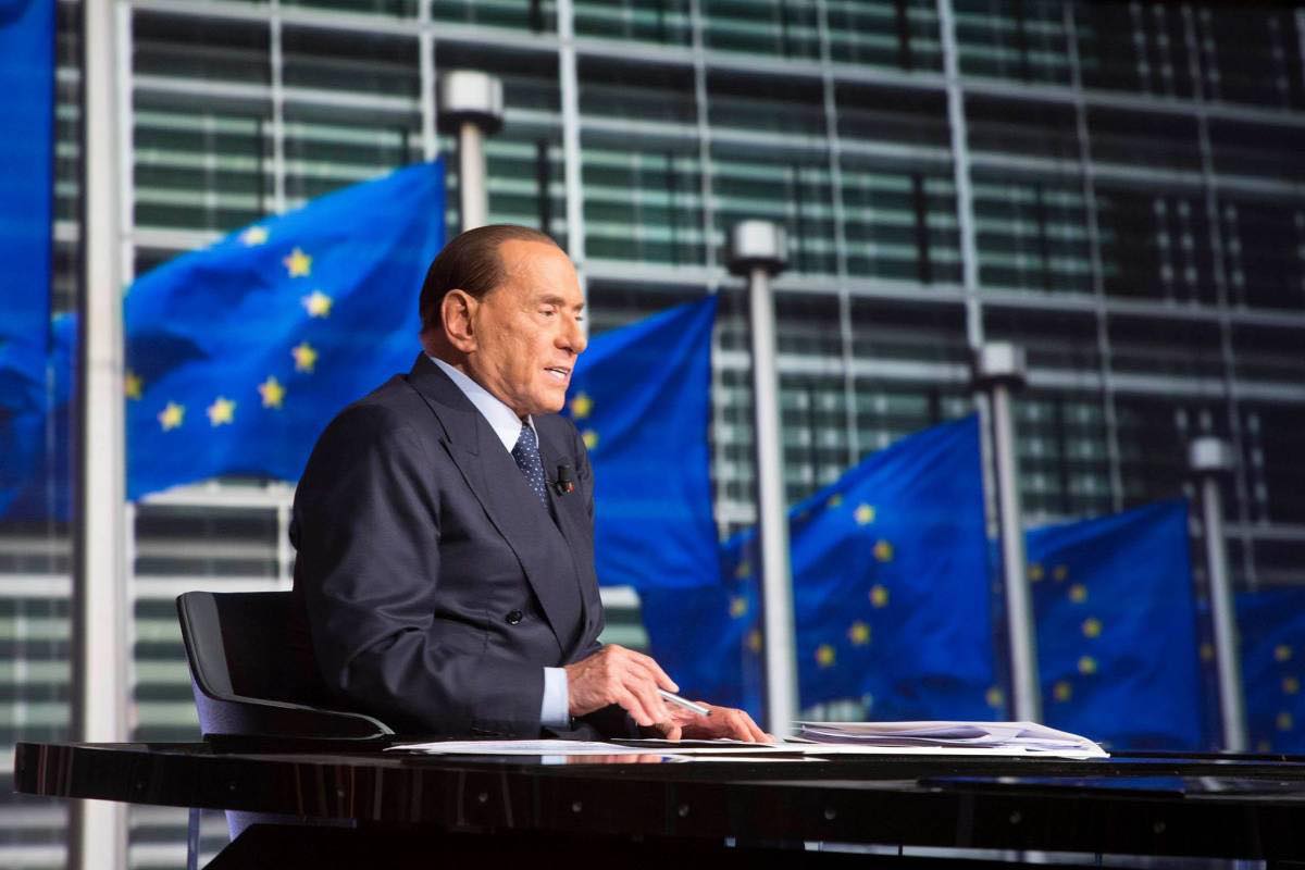 E Morto Silvio Berlusconi Con Lui Se Ne Va Un Pezzo Di Storia D