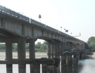 Uccide la madre a Sassuolo, poi si getta da un ponte a Baiso