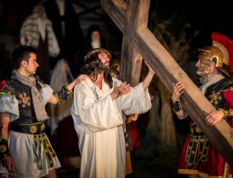 Torna venerdì a Frassinoro la Via crucis vivente con 500 figuranti