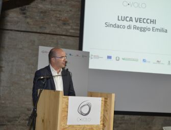 Vecchi: Arena musica, Reggio internazionale