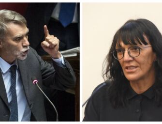 Fine vita. Bagarre nel Pd: rimossa la Bigon, cattolici in rivolta. Delrio: un brutto segnale