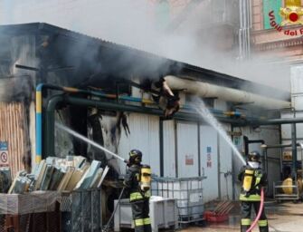 Incendio alla Ferrarini di Rivaltella