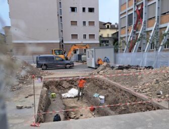 Reggio, procedono i lavori di riqualificazione di piazza del Popol Giost