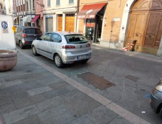 Reggio. E’ rissa continua in via Roma