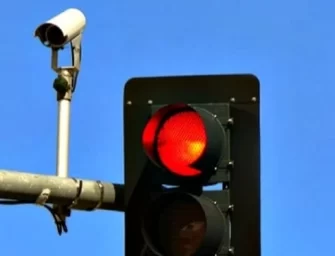 Modena. Sensori sui semafori per monitorare il traffico