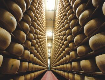 Vendite +15,1% per Parmigiano Reggiano