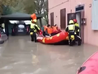 Reggio. Crostolo e Canalazzo rompono gli argini, centinaia di evacuati tra Cadelbosco e Gualtieri