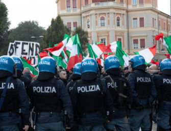 Scontri. Lepore: 300 camicie nere in città